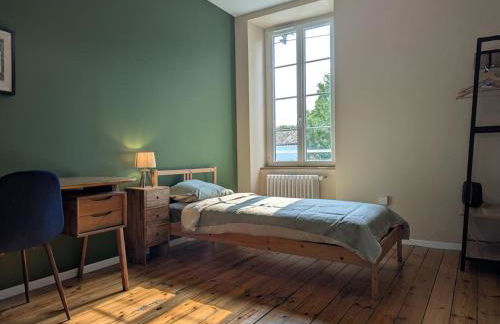 Charmante maison XIXe sur Jarnac avec 3 chambres, cour privative & parking - FR-1-653-280 - Foto 4