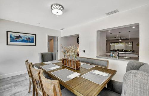 Tradewinds Ultimate Delray Beach Lifestyle 3BR2BA Home with Heated Pool - Foto 21