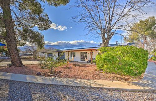 Pet-Friendly Gem w/ Treehouse: 20 Mi to Sedona - Foto 1