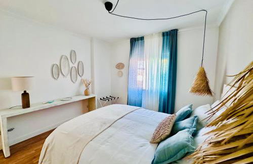 Amazing beach bliss 2br w/private sea view terrace - Photo 20