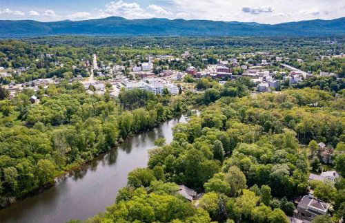 Downtown Middlebury River House - Foto 16