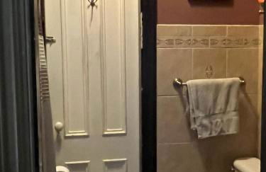 2 Br Victorian Apt 2800 sq ft 2 floors with Full Kitchen 2 baths and Laundry - Foto 18