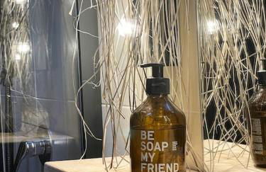 SANDS Apartment with lake view garden and pool - Foto 17