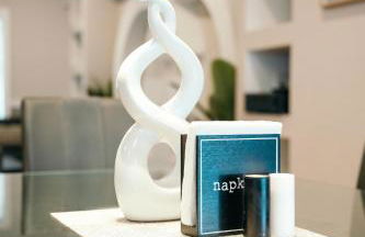 Charm City Luxury 4 Bedroom Brick Home - Foto 47