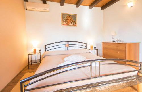 Villa Loreta, a beautiful and cozy villa minutes away from the sea - Foto 11