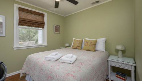 Cozy 3-Bedroom Retreat in Charming Beaufort, SC - Foto 5