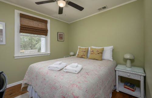 Cozy 3-Bedroom Retreat in Charming Beaufort, SC - Foto 5