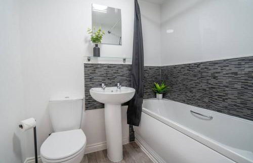 Butterfly Gardens 2 bed apartment sleep upto 4 - Foto 6