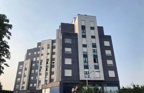 PISO con GARAJE en AVILES - Foto 19