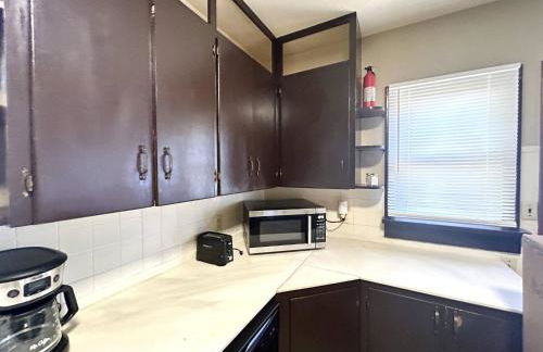 Downtown Location With Washer and Dryer. - Foto 10