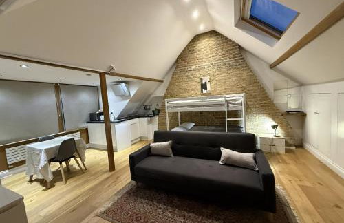 Golden Manor Studios - Foto 13