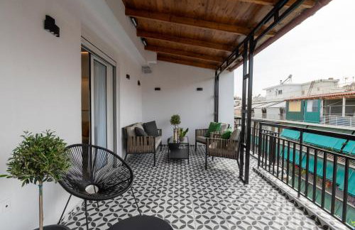 Acropolis Golden View Penthouse - Photo 44