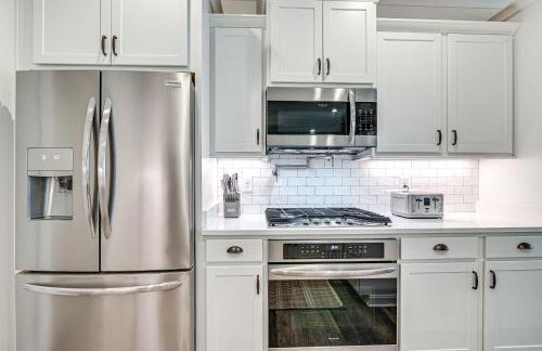 Idyllic Murrells Inlet Home Less Than 1 Mi to Marsh Walk - Foto 7