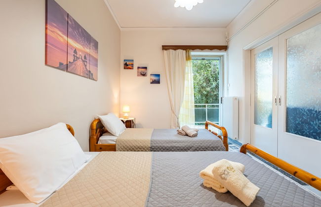 Seaside Family Haven - Avia's Spacious Getaway - Foto 7