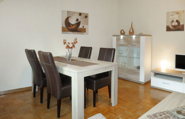 2 bedroom Apartment in Traben-Trarbach - Photo 10
