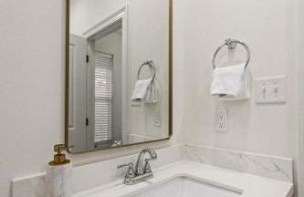 New Double Play Cottage Near Sports Complex - Foto 28