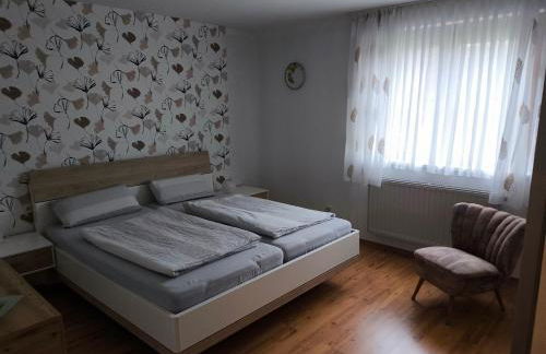 Ferienwohnung Angelika Zimmermann Dettelbach - Foto 5