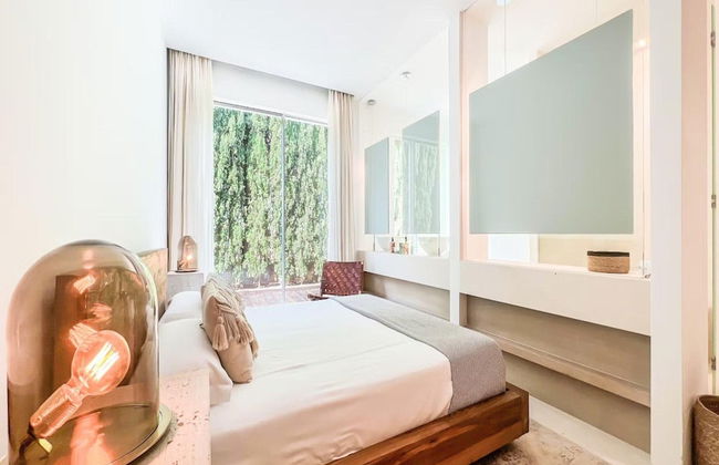 Holiday Home With Pool Area - Photo 3