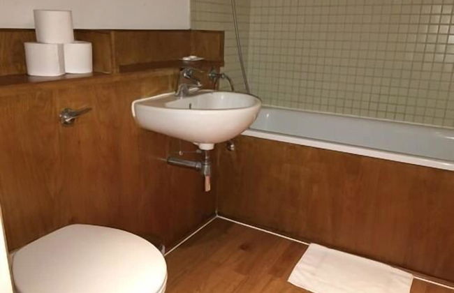 Paddington Southwick Street Apartments - Photo 12