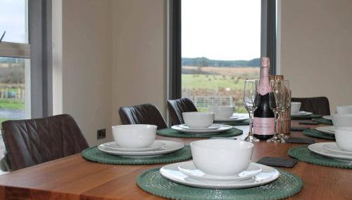 4 Bedroom Forest View House & Hot Tub sleeps - Foto 4