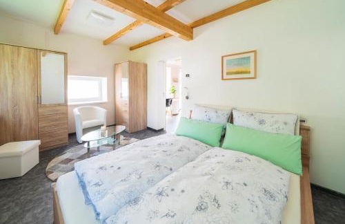 Ferienhaus Teichblick und Turmblick, mit Kultur in Großzschepa, Nähe Leipzig - Foto 16