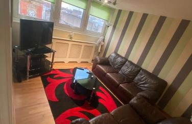 "Snooze Central" - City Centre Apartments above Victoria Centre Shopping Centre with full Kitchen in Milton Street - up to 4 Beds - most Central Location next to the Hilton Hotel - Outdoor Parking for Cars or Vans five pounds a day - Sunday 1pm Check-Out - Photo 75