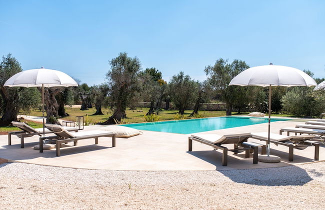 Stunning Villa Surrounded by Olive Trees - Beahost - Foto 46