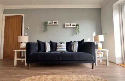 Tranquil 2-Bed Bungalow Near to Southwold - Photo 27