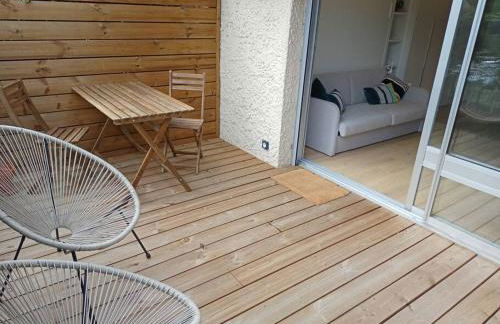 Ty Jolie Super Grand Studio avec Parking et Terrasse - Foto 2