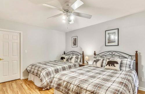 10 Min TO DT Asheville, Apartment Incl - Foto 39