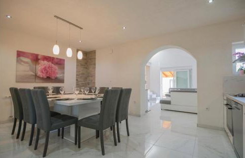 Beautiful Home In Donji Prolozac - Foto 22