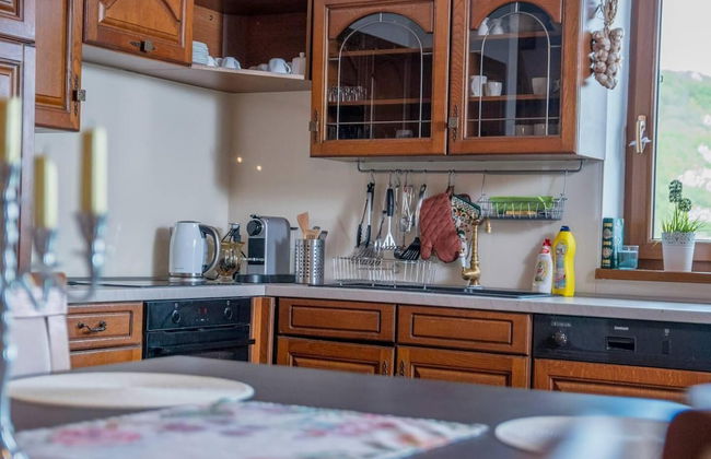 Captivating 3-bedrooms Cottage in the Hills - Foto 11