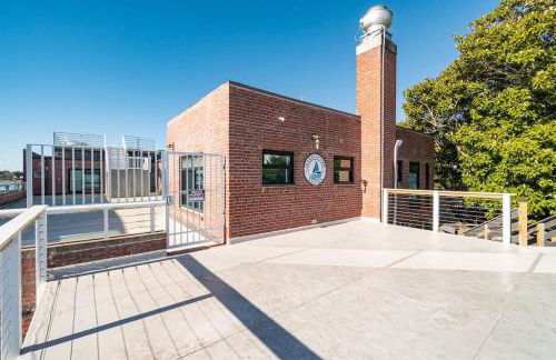 Why Knot Getaway…Rooftop with WaterView! Unit F - Foto 35