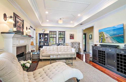 Palm Haven - Tropical Chic Home with Pool in Grandview Heights - Foto 9