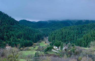 Elati's traditional and cosy home - Photo 8