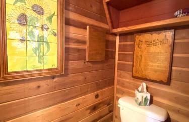 Private cabin on 100 scenic acres with balcony views - Foto 19
