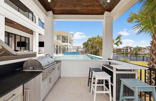 La Villa Nadia - Lakefront Luxury Vacation Rental in Destiny with Private Pool - Foto 51