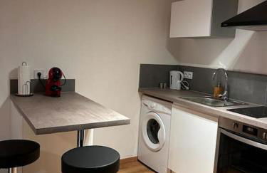 Élégant F2 luxueux proche Suisse - Foto 12