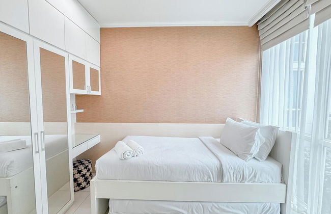 Restful And Simple 2Br At The Via And The Vue Apartment - Photo 4