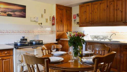 West End Cottage - Photo 5