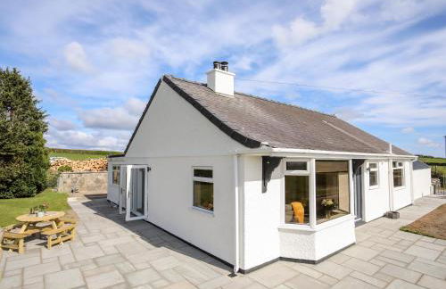 Mynydd Mwyn - Foto 1