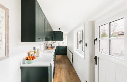 Stunning 2-bed Townhouse in Moreton-in-Marsh - Pass the Keys - Foto 28