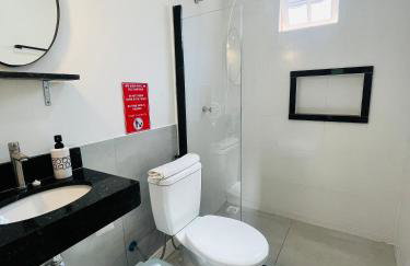 Apartamentos Charmosos na Avenida Principal de Buzios - Foto 11