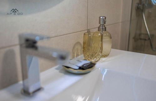 Sky Marina Luxury - Photo 48