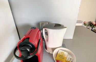 City & cosy, LYON CHARCOT- WIFI - LAVE LINGE - BALCON - PARKING - Foto 16