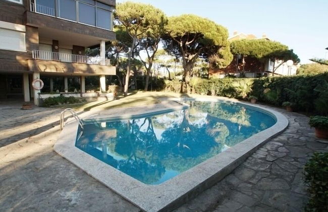 Amity Be my Guest Castelldefels - Photo 17