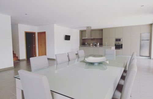 Luxurious Villa in Vieira do Minho – Private Pool - Foto 11