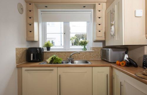 Bay View, Compass Point, Sea Views, Free Parking and WiFi - Foto 15