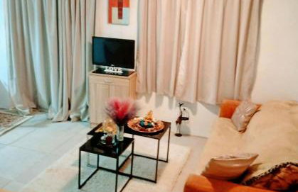 House in the field - Foto 4