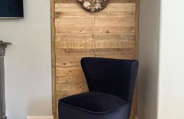 Beautiful cottage a stones throw from the beach. - Photo 31